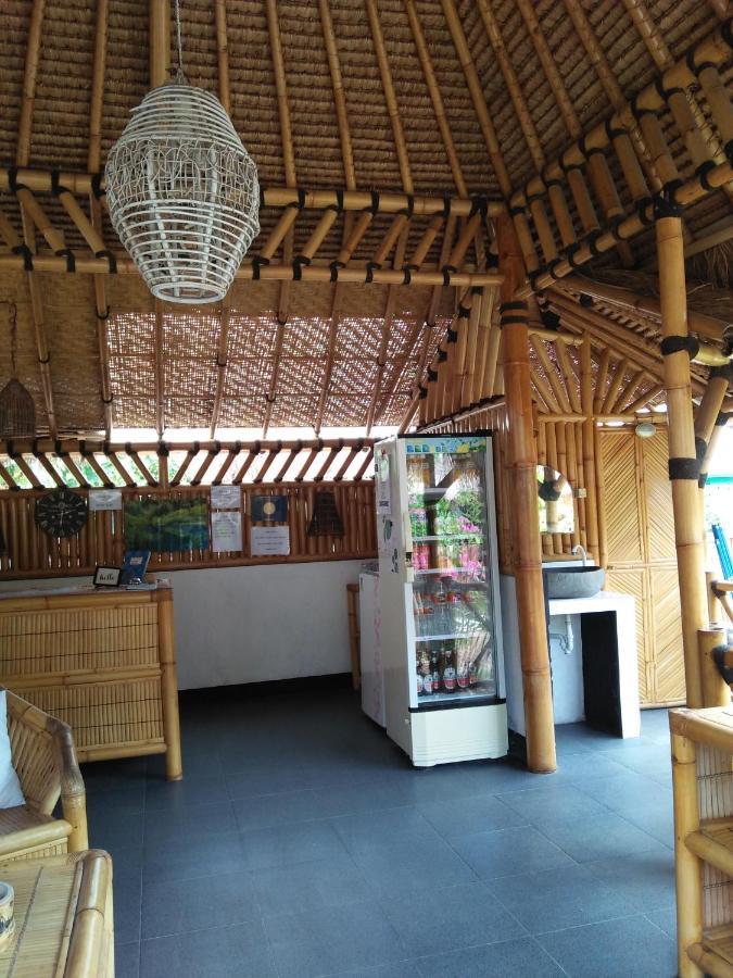 Tua Tua Keladi Bungalows Gili Air Esterno foto